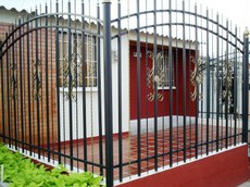 fabricacion de rajes metalicas para jardines